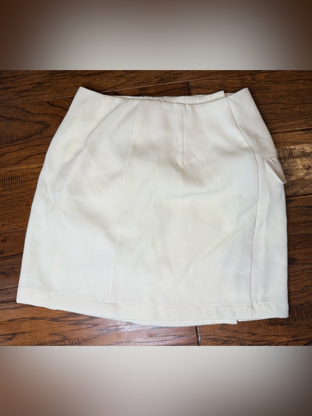 Lovers + Friends White Button Front Lined Mini Skirt Size S NWOT - Picture 10 of 11